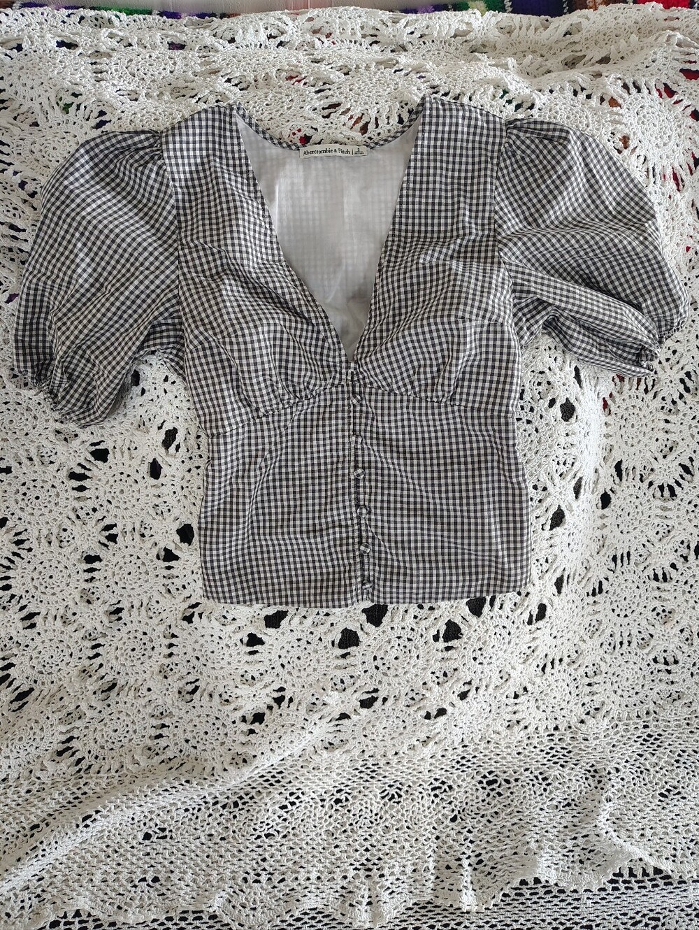 Abercrombie & Fitch Black and White Gingham Puff Sleeve Button Top